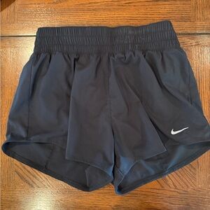 Nike Women's Black Athletic Shorts S